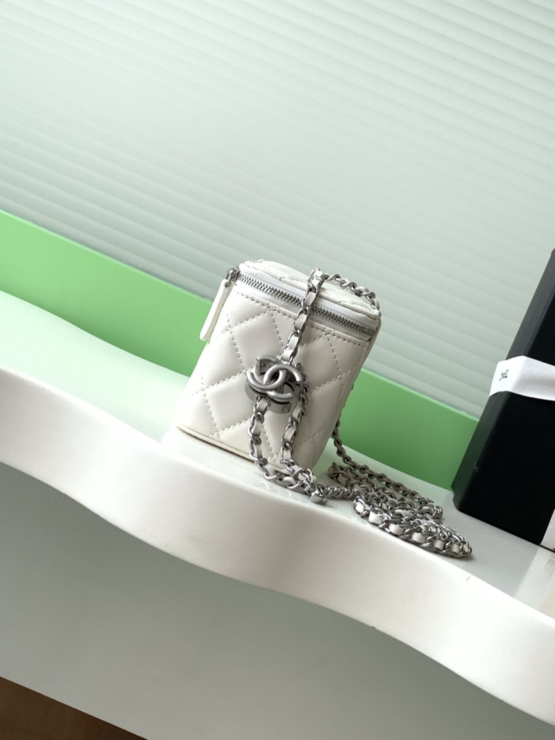 Ch**el cosmetic bags